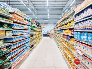 Denrées non périssables au supermarché